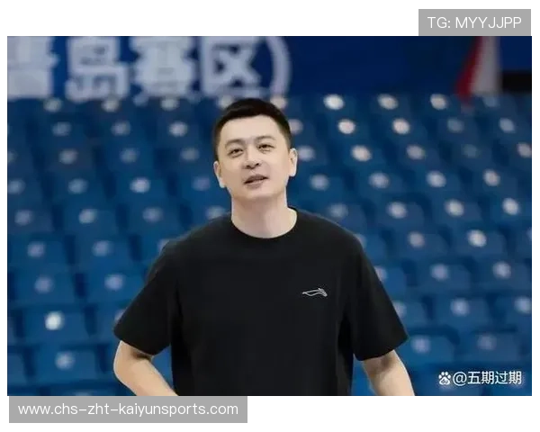 杨鸣称质疑存在 球员们拼尽全力，杨鸣球队